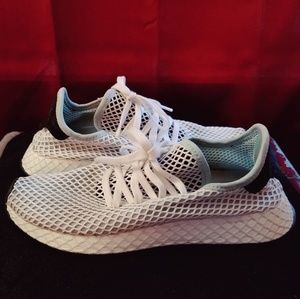 Adidas Deerupt Runner